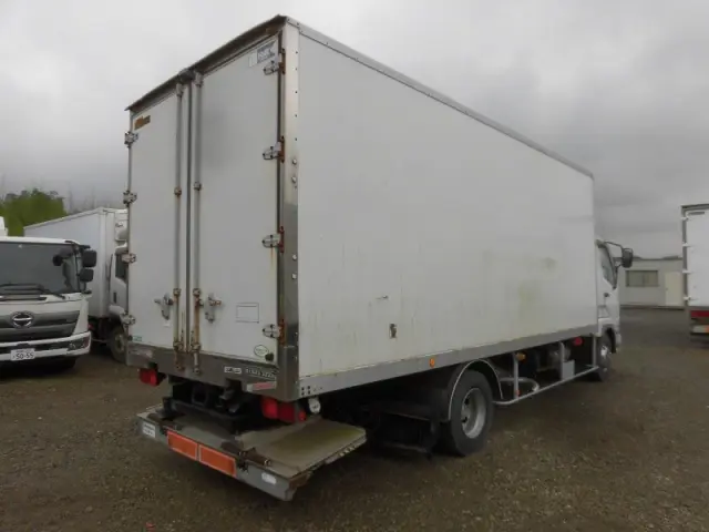 三菱 ファイター PA-FK71R(2WD)の写真2