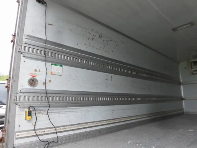 三菱 ファイター PA-FK71R(2WD)の写真5