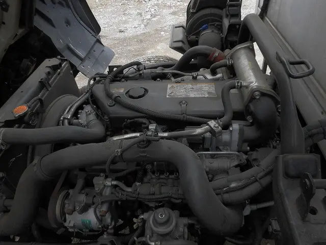 いすゞ フォワード PKG-FRR90S2(2WD)の写真8