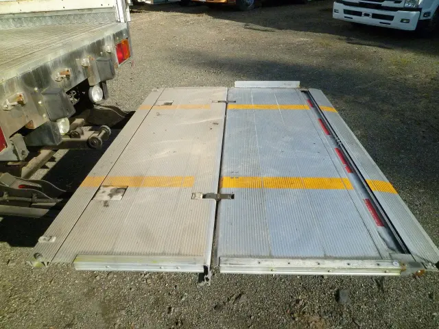 日野 レンジャー TKG‐FD7JLAA(2WD)の写真6