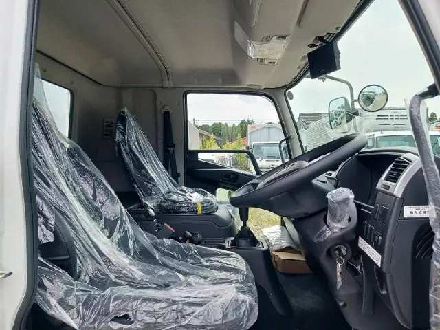 三菱 ファイター 2KG-FK65F(2WD)の写真7