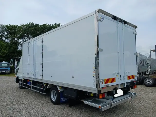 三菱 ファイター 2KG-FK65F(2WD)の写真13