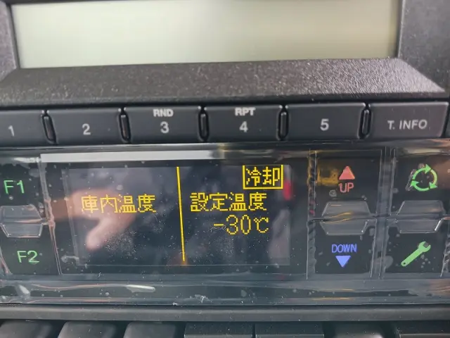 三菱 ファイター 2KG-FK65F(2WD)の写真21