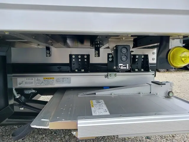 三菱 ファイター 2KG-FK65F(2WD)の写真29