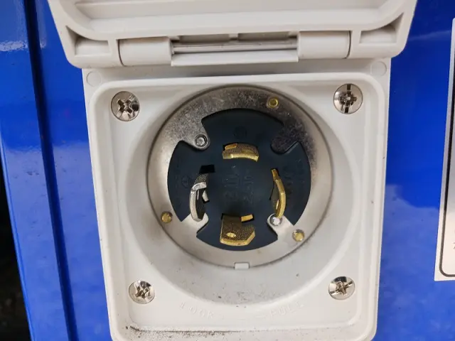 三菱 ファイター 2KG-FK65F(2WD)の写真30