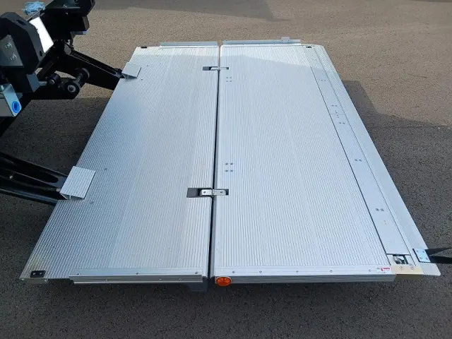 三菱 ファイター 2KG-FK65F(2WD)の写真6