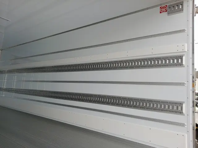 三菱 ファイター 2KG-FK65F(2WD)の写真15