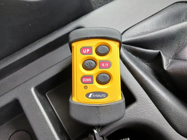 三菱 ファイター 2KG-FK65F(2WD)の写真19