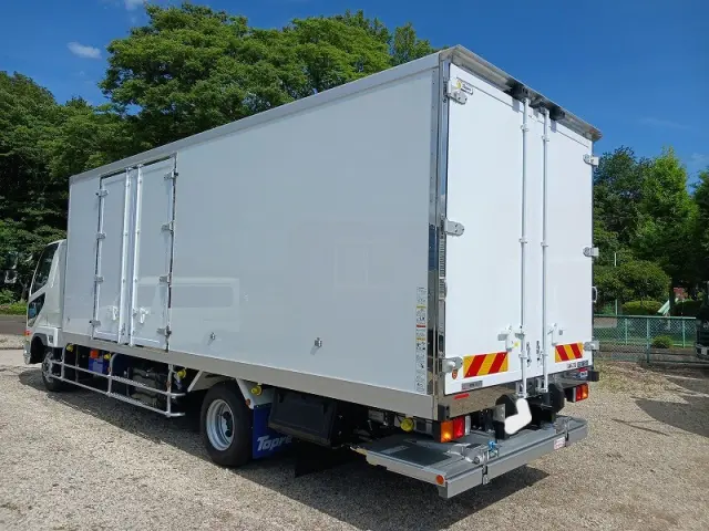 三菱 ファイター 2KG-FK65F(2WD)の写真17