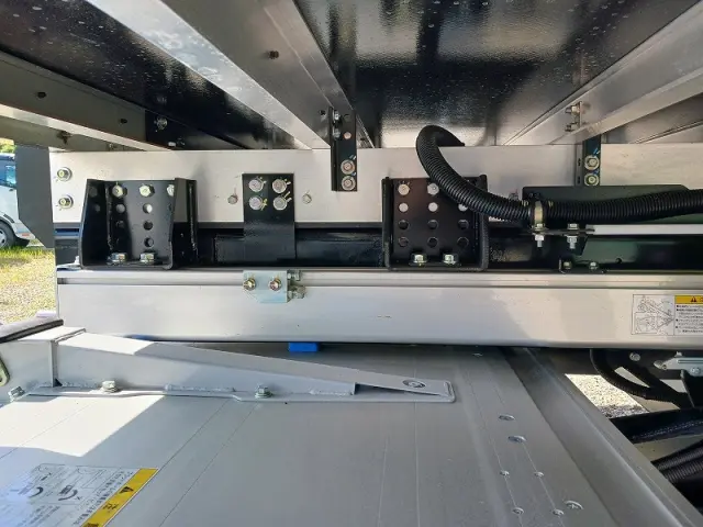 三菱 ファイター 2KG-FK65F(2WD)の写真28