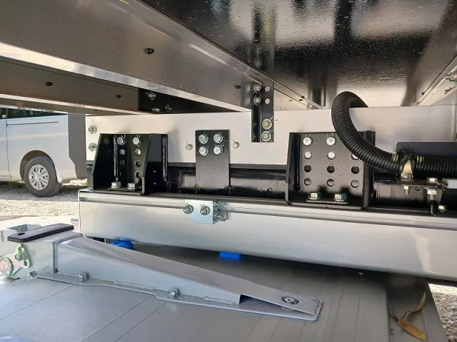 三菱 ファイター 2KG-FK65F(2WD)の写真29