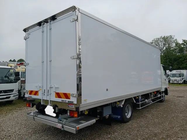 三菱 ファイター 2KG-FK65F(2WD)の写真2
