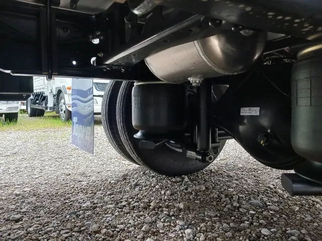 三菱 ファイター 2KG-FK65F(2WD)の写真9