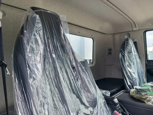 三菱 ファイター 2KG-FK65F(2WD)の写真18