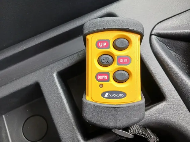 三菱 ファイター 2KG-FK65F(2WD)の写真20