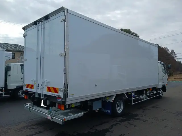三菱 ファイター 2KG-FK65F(2WD)の写真2
