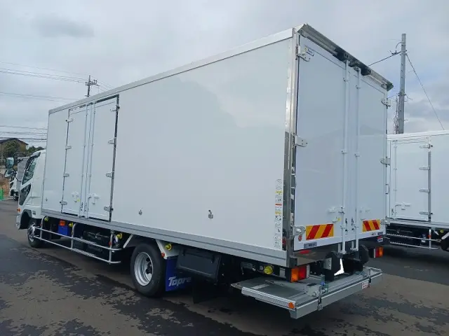 三菱 ファイター 2KG-FK65F(2WD)の写真14