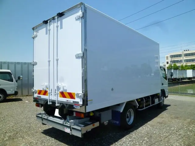 三菱 キャンター 2PG-FEB80(2WD)の写真2