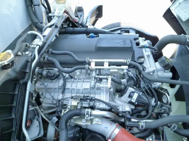 三菱 キャンター 2PG-FEB80(2WD)の写真8