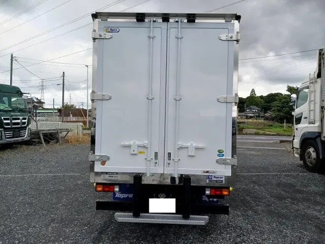 三菱 キャンター 2RG-FEA20(2WD)の写真9