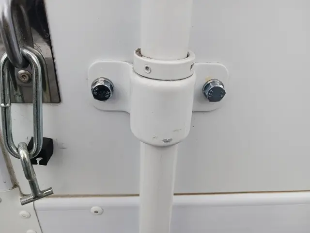 三菱 キャンター 2RG-FEA20(2WD)の写真17