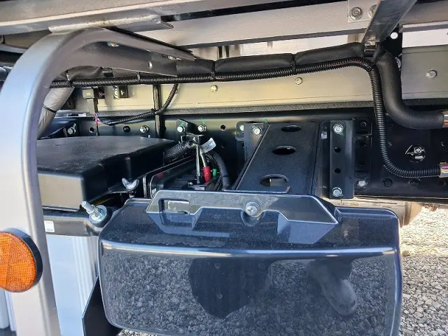 三菱 キャンター 2RG-FEA20(2WD)の写真24