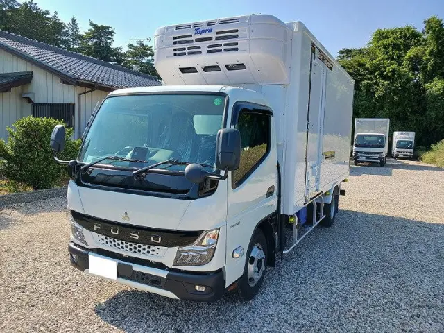 三菱 キャンター 2RG-FEA20(2WD)の写真1
