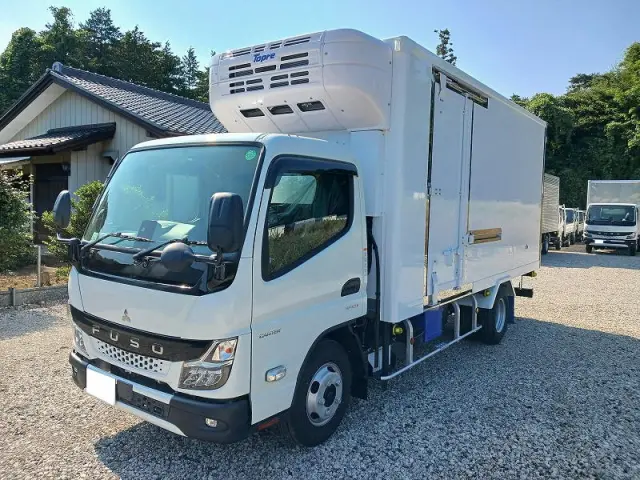 三菱 キャンター 2RG-FEA20(2WD)の写真13