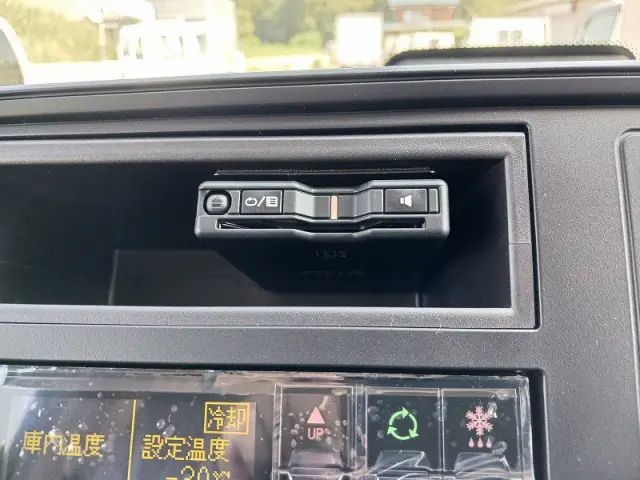 三菱 キャンター 2RG-FEA20(2WD)の写真19