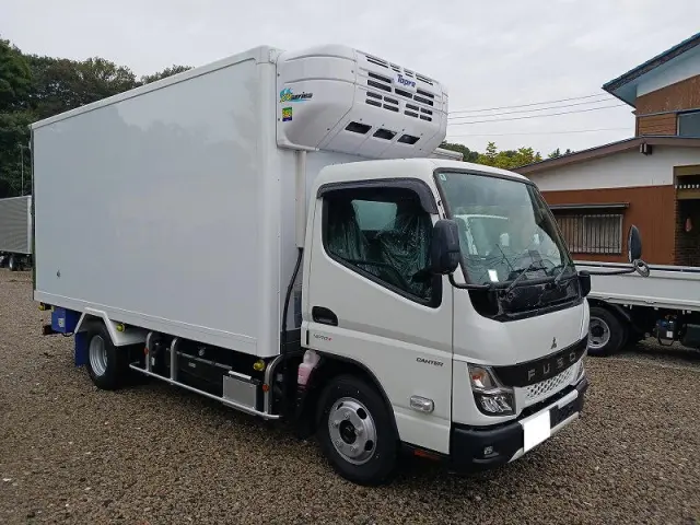 三菱 キャンター 2RG-FEA20(2WD)の写真10