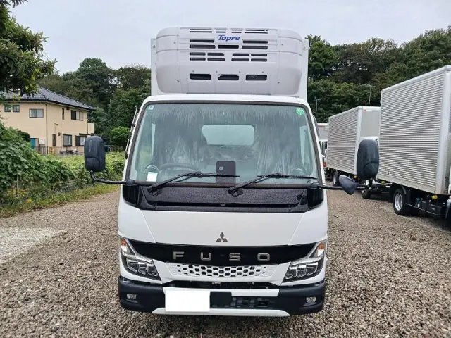 三菱 キャンター 2RG-FEA20(2WD)の写真12