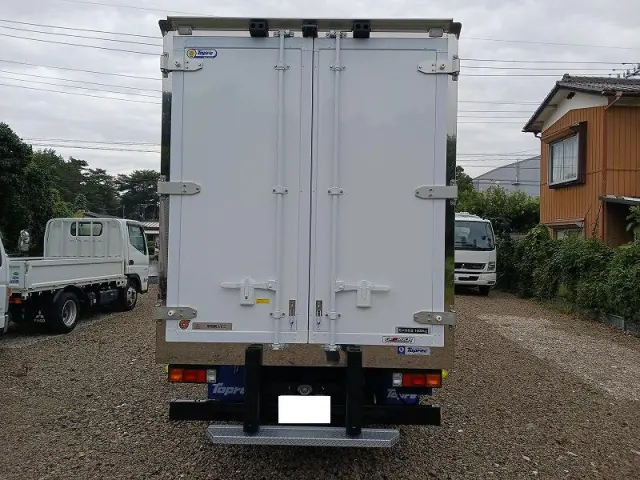 三菱 キャンター 2RG-FEA20(2WD)の写真15