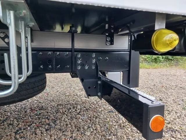 三菱 キャンター 2RG-FEA20(2WD)の写真25