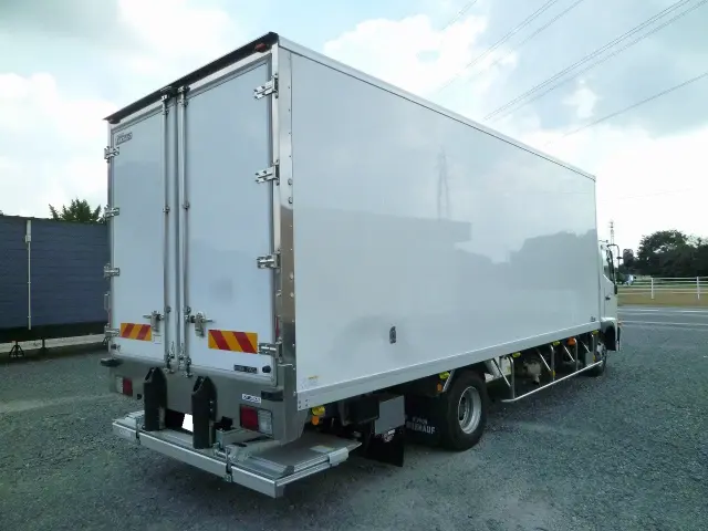 日野 レンジャー 2KG-FC2ABG(2WD)の写真2