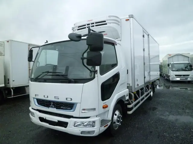 三菱 ファイター 2PG-FK62N(2WD)の写真1