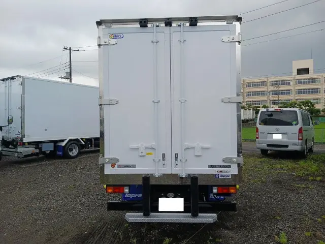 三菱 キャンター 2RG-FEAV0(2WD)の写真6