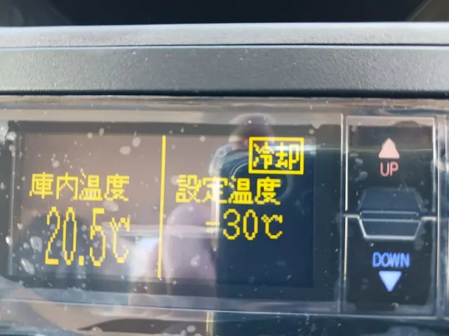 三菱 キャンター 2PG-FEB80(2WD)の写真22