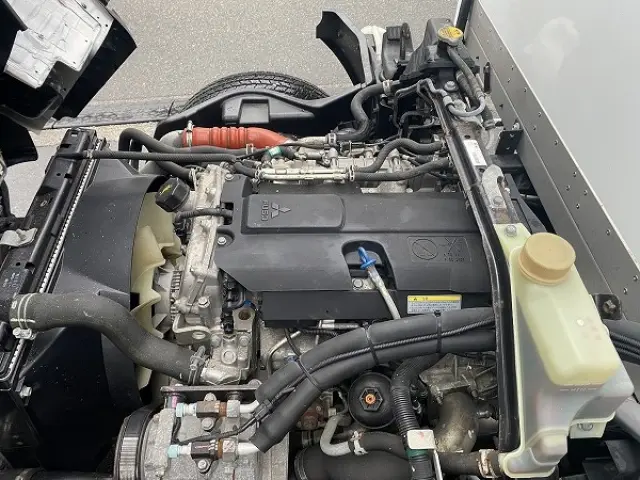 三菱 キャンター 2PG-FEB50(2WD)の写真8