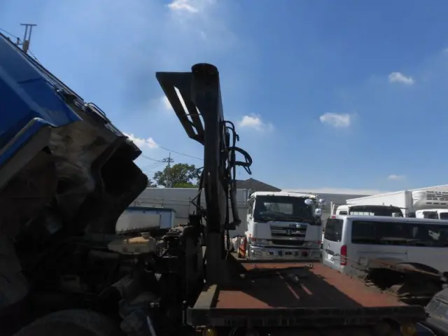 日野 プロフィア KL-SH1KDGA(2WD)の写真4