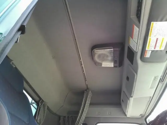 いすゞ ギガ LKG-EXD52AD(2WD)の写真4