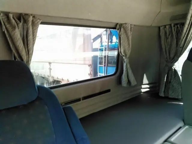 いすゞ ギガ LKG-EXD52AD(2WD)の写真5