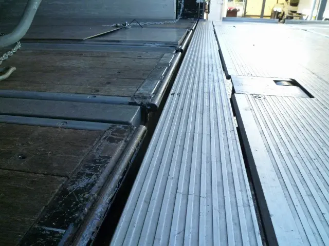 日野 プロフィア KS-FW1EXWG(8x4)の写真6