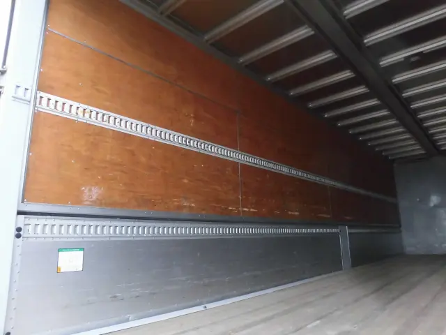 ＵＤ クオン PKG-CG4ZA(8x4)の写真5