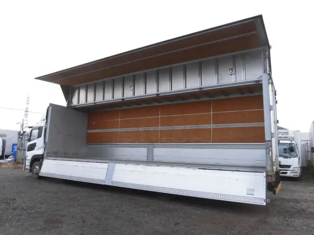 ＵＤ クオン PKG-CG4ZA(8x4)の写真6