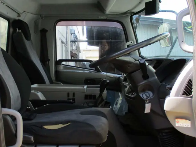 ＵＤ コンドル TKG-MK38L(2WD)の写真7