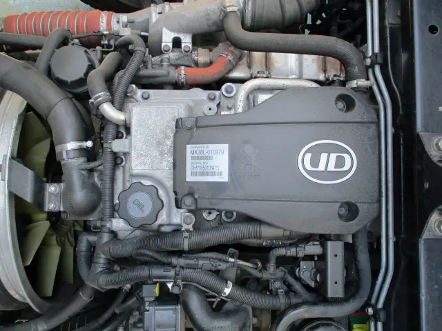ＵＤ コンドル TKG-MK38L(2WD)の写真8