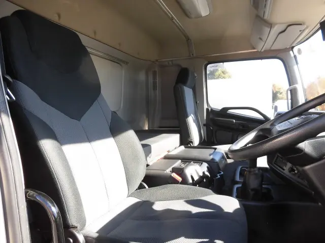 日野 プロフィア QPG-FW1EXEG(8x4)の写真7