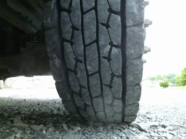 日野 プロフィア QPG-FW1EXEG(8x4)の写真9