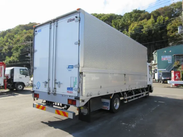 いすゞ フォワード TKG-FRR90S2(2WD)の写真2