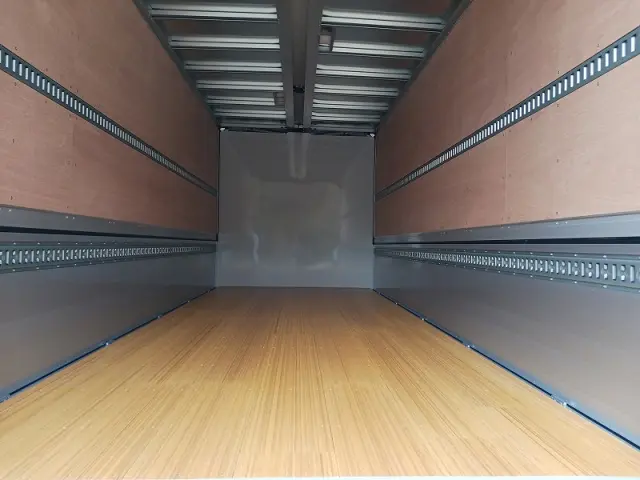 三菱 ファイター 2KG-FK65F(2WD)の写真3